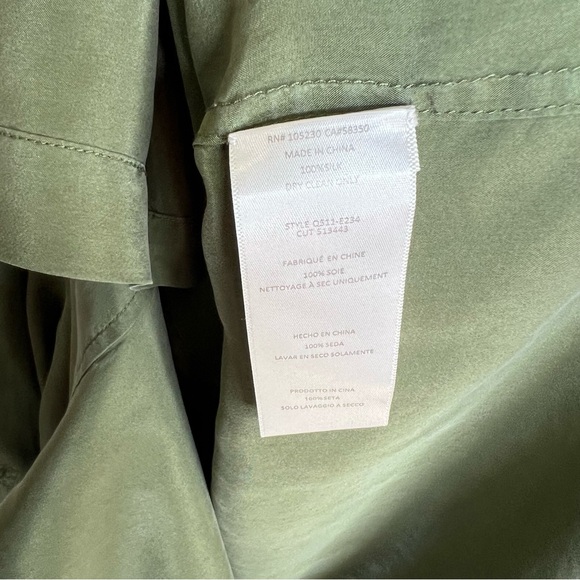 EQUIPMENT Silk Femme Signature Blouse - Picture 9 of 9